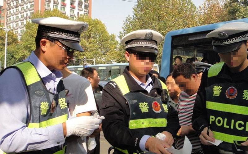 交通警察