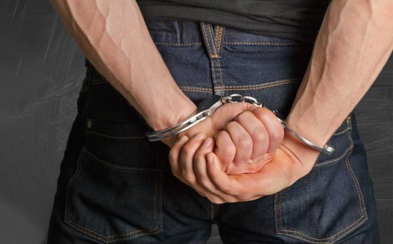 被告人刘A，男，因涉嫌非法经营罪于2018年9月被抓获