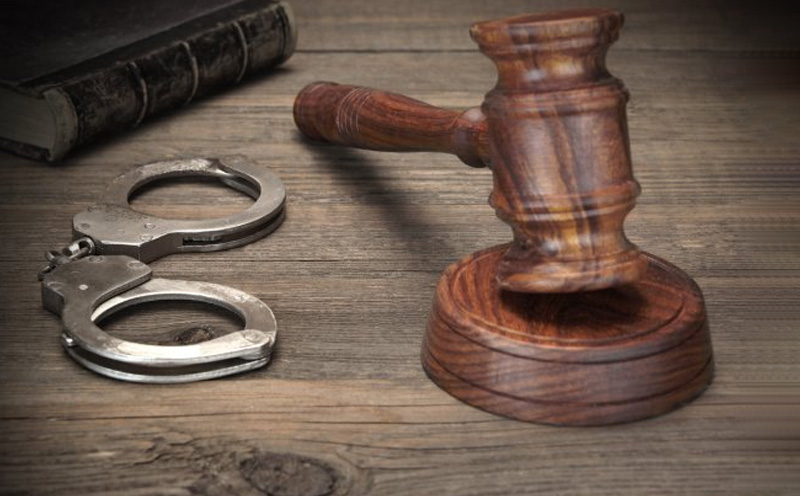 刑事违法行为属于严重的违法行为，是犯罪行为